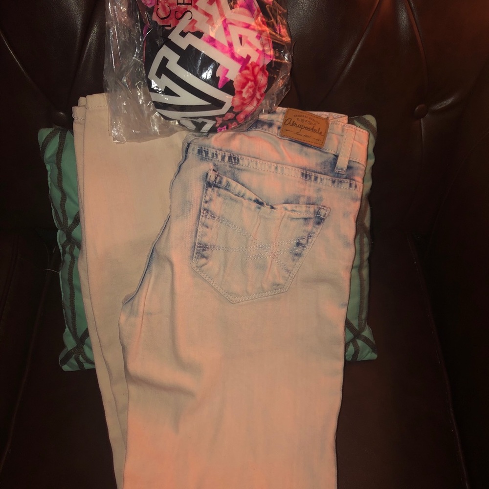Light Pink Aeropostale Junior Jeans size 2 skinny